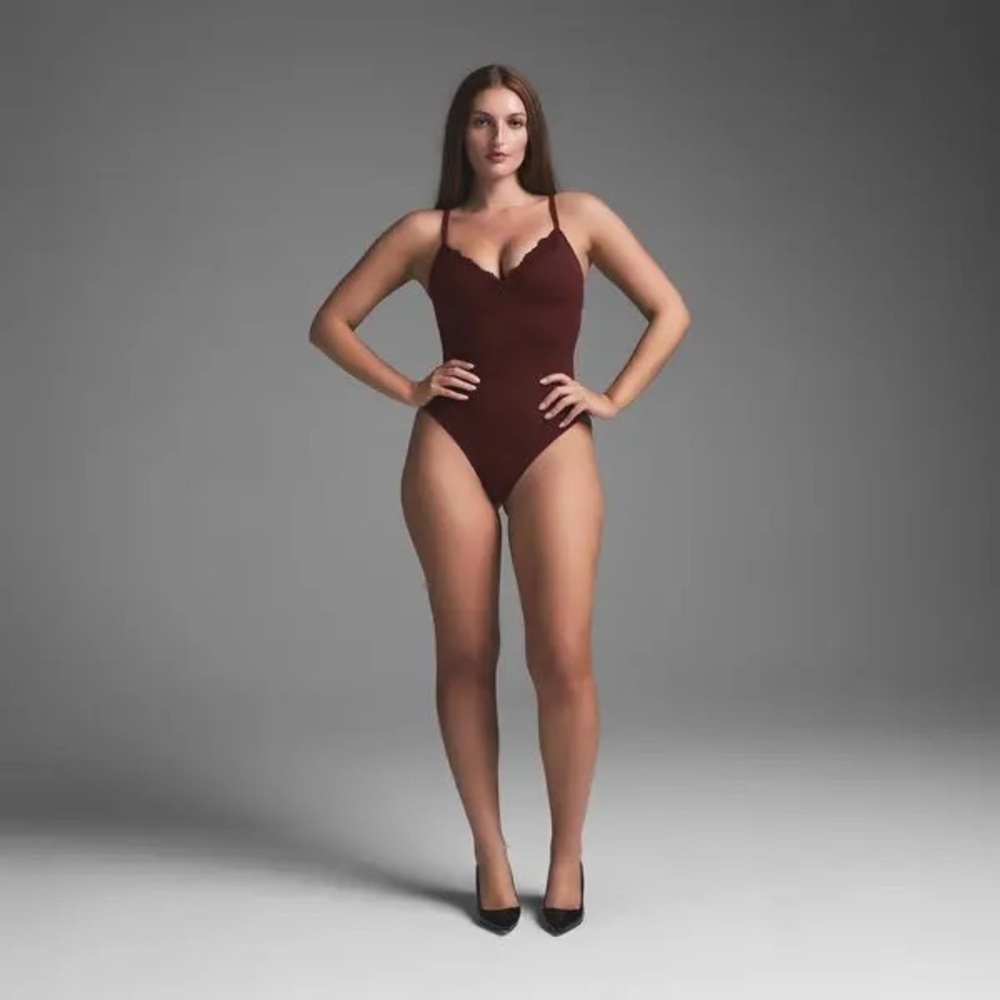 Skims fits everyone push-up bodysuit in Oxblood